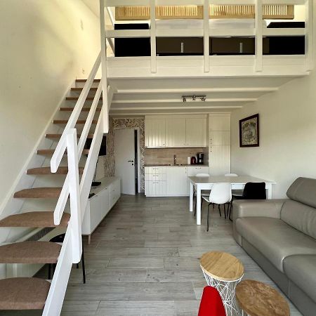 Melroce Holiday Cottage 5502 Бреден Экстерьер фото